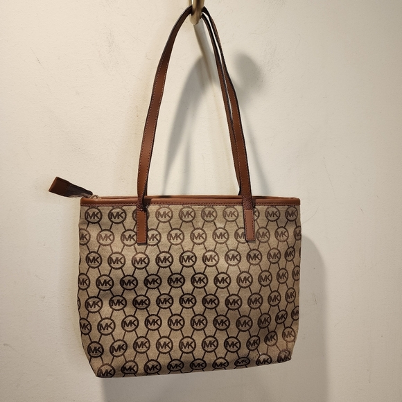 Michael Kors Brown Tote Bag - Picture 1 of 14